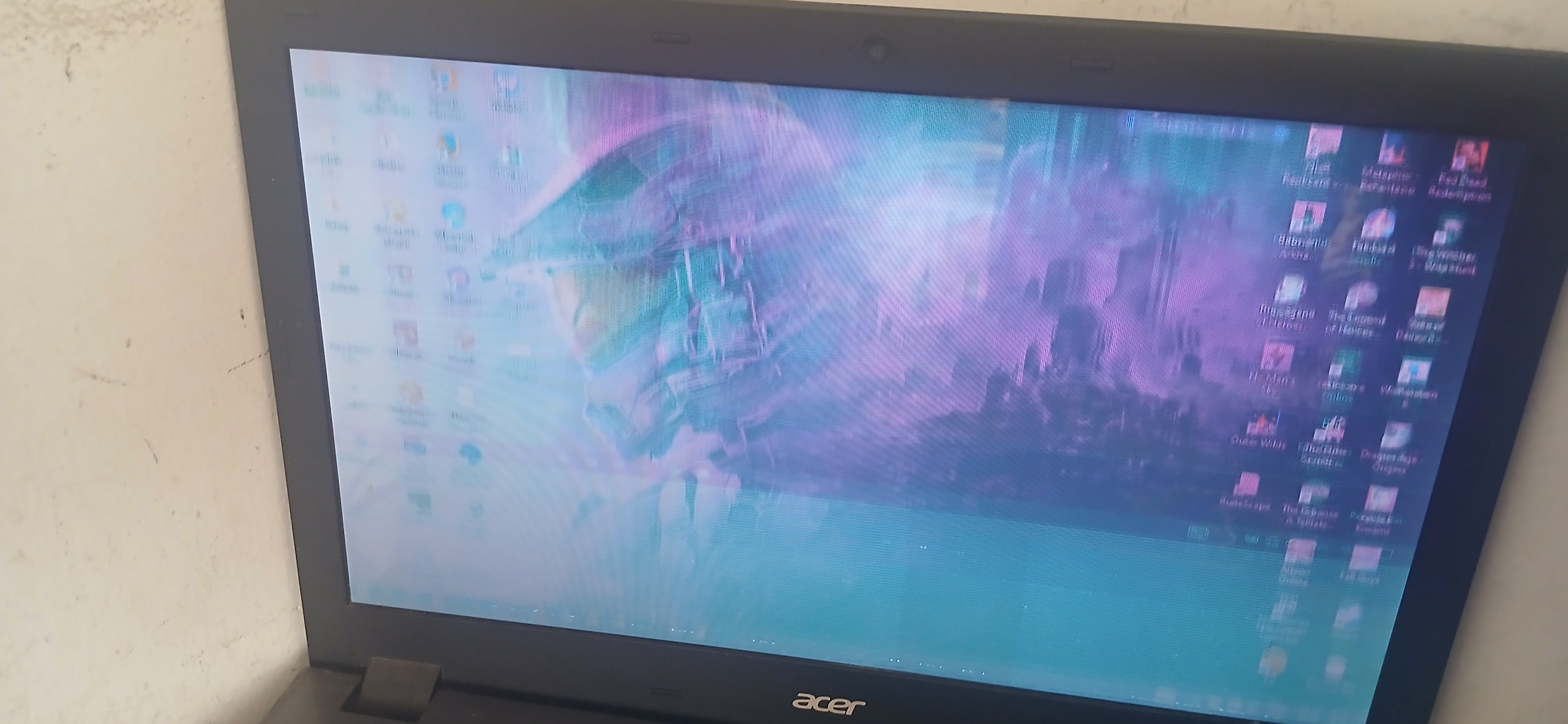 BUSTED COMPUTER  image
